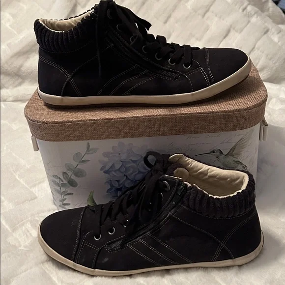 Taos Footwear Black Startup Ankle Boots size 11 - Picture 4 of 7